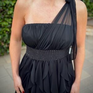 Roberta Bridal Black One-Shoulder Gownformal dress